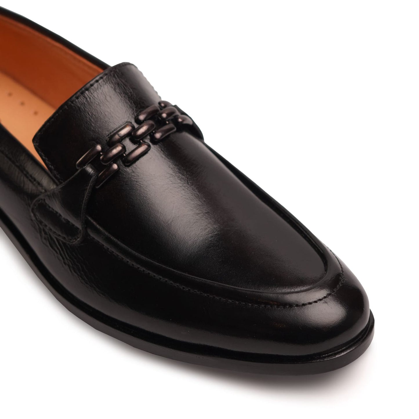 Men’s Black Shoes with Dual-Tone Buckle